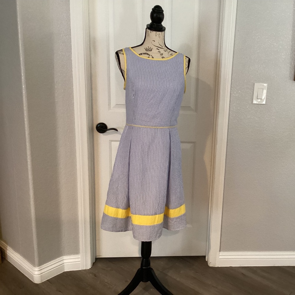 ELLE Seersucker Women Dress, Size Medium, Color White, Blue, Yellow Preown